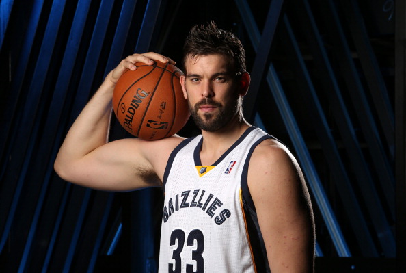 他突然示意 他突然示意