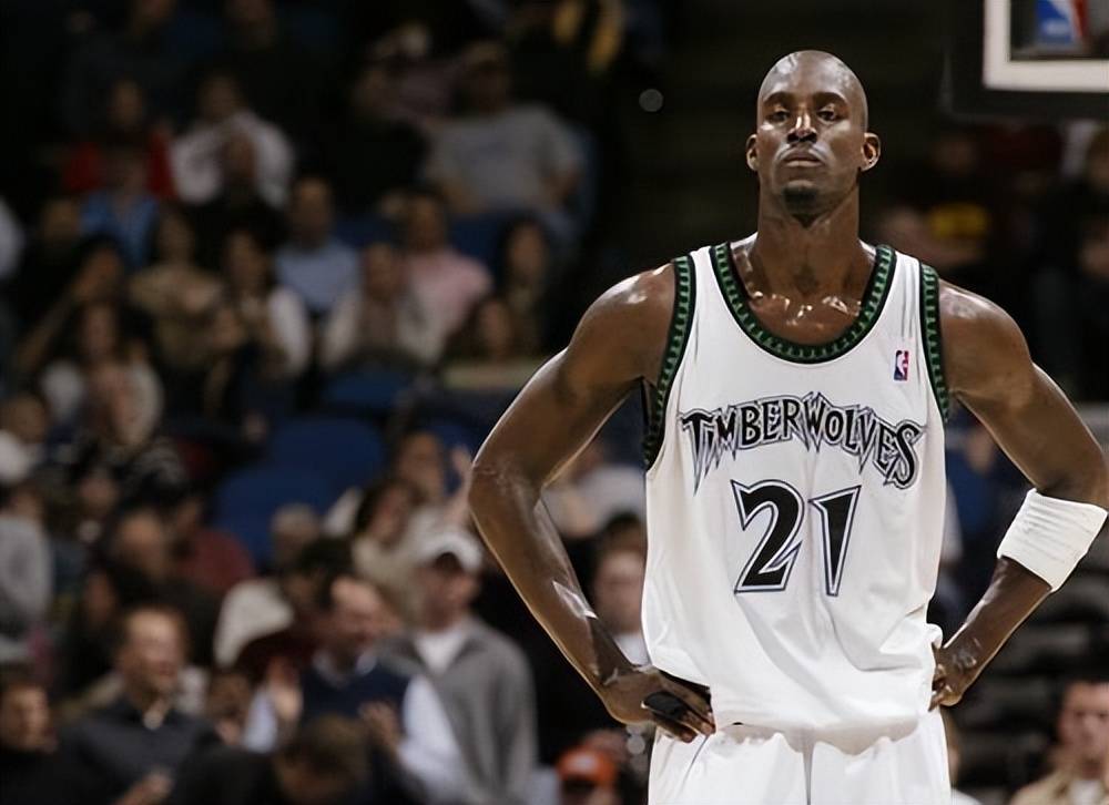 识别对抗强 识别对抗强